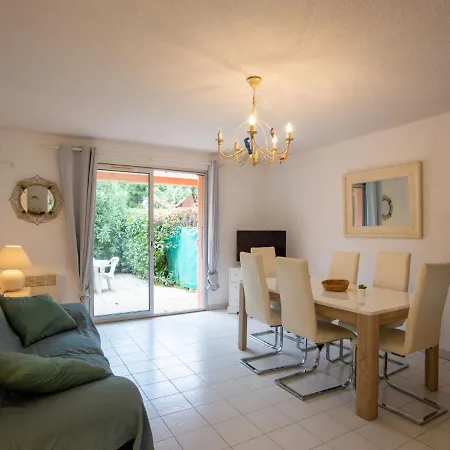 Tahiti Parc-4 By Interhome * Le Lavandou