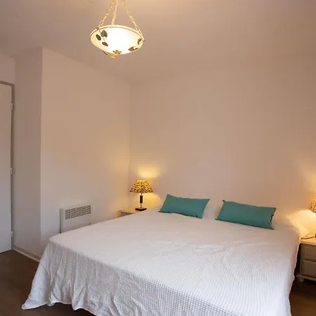 Tahiti Parc-4 By Interhome * Le Lavandou