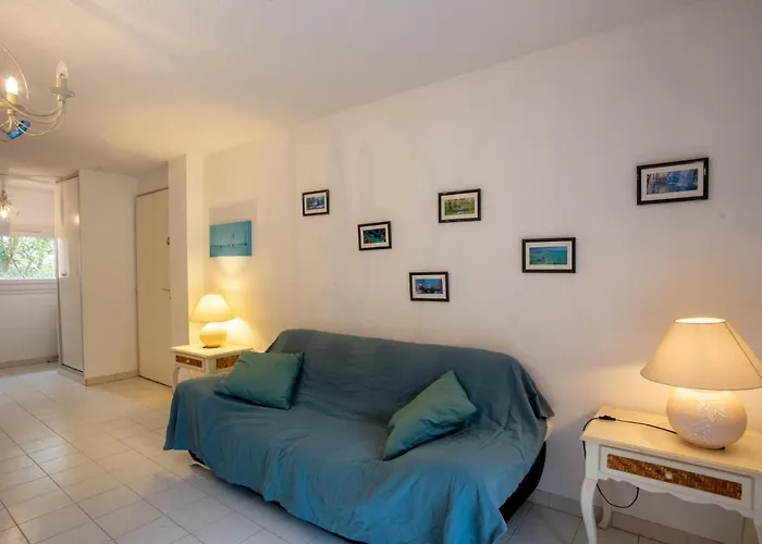 Tahiti Parc-4 By Interhome Casa vacanze Le Lavandou