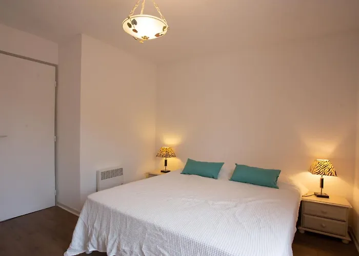 Tahiti Parc-4 By Interhome * Le Lavandou